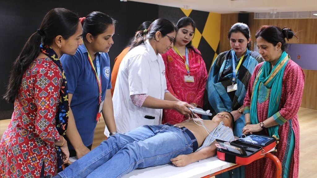Automated External Defibrillators (AED): Lifesaving Equipment for Pupils in Schools - PNN Digital Automated External Defibrillators (AED): Lifesaving Equipment for Pupils in Schools - PNN Digital